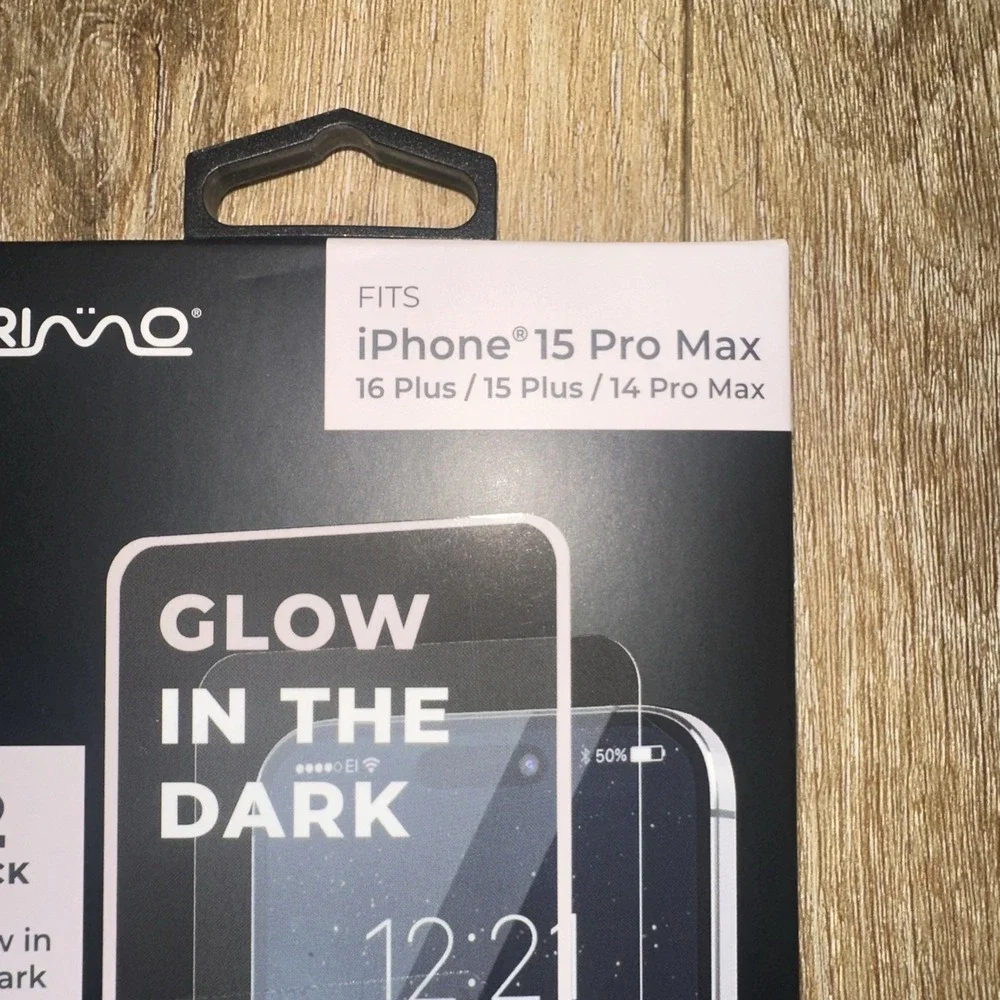 Primo Glow In The Dark Screen Protector Tempered Glass 2 Pack iPhone 15 Pro‎ Max
